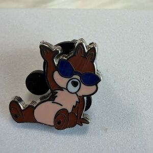 💙3/$20 DISNEY trading pin